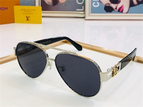 LV sunglass-303